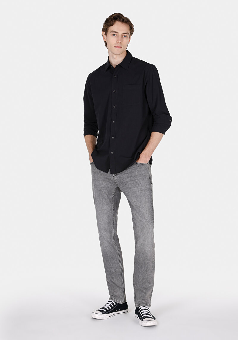 Imagine a Cămașă Cu Gât Drept Cămașă Neagră Cu Mânecă Lungă Pentru Bărbați