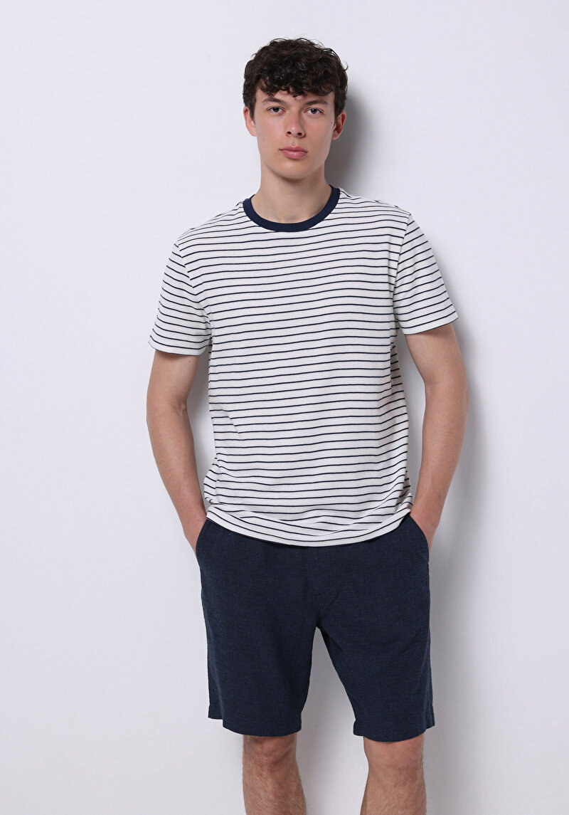 Imagine a Tricou Cu Maneca Scurta De Barbati Albastru Regular Fit  Cl1074200