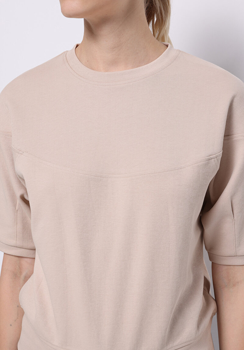 Afișați detalii pentru Hanorac / Bluza De Dama Bej Regular Fit  Cl1075451