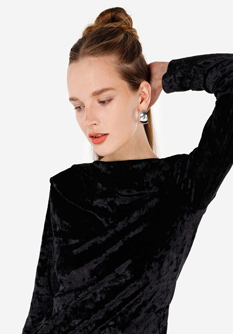 Afișați detalii pentru Slim Fit Boat Collar Tricou Negru Cu Mânecă Lungă Pentru Femei