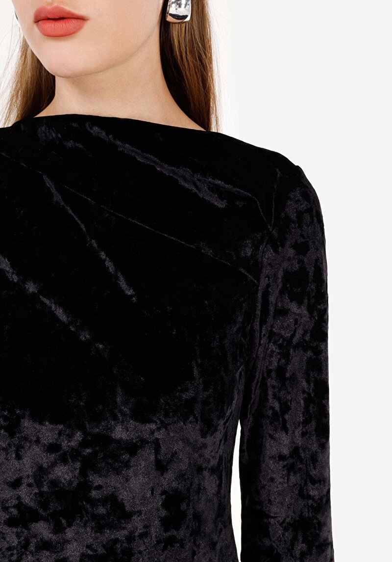 Afișați detalii pentru Slim Fit Boat Collar Tricou Negru Cu Mânecă Lungă Pentru Femei