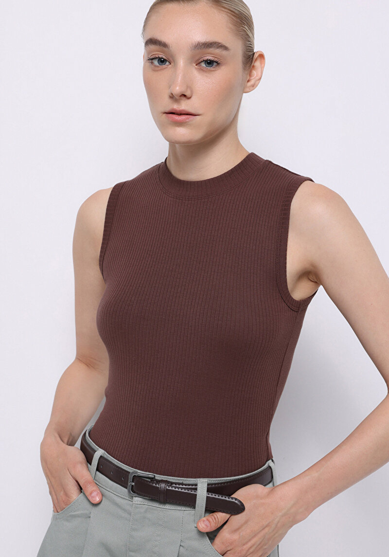 Imagine a Pulover Cu Mâneci Scurte De Dama Maro Slim Fit  Cl1070207