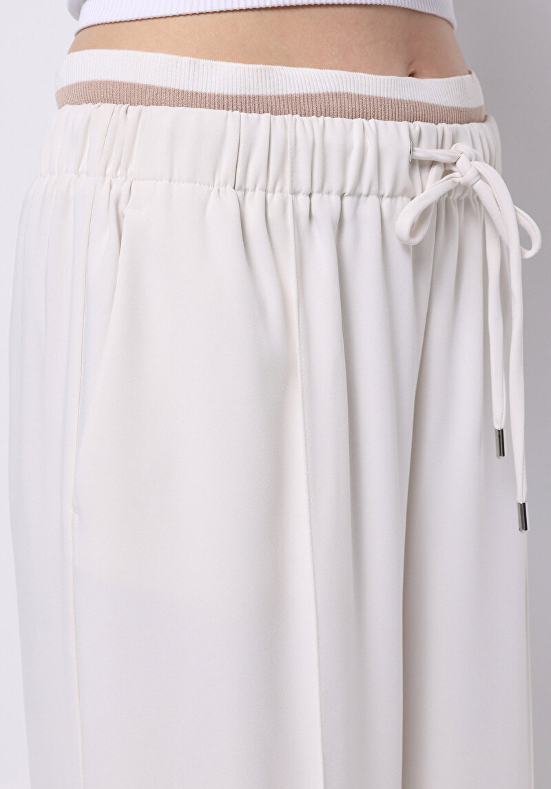 Afișați detalii pentru Pantaloni De Dama Ecru Regular Fit  Cl1075595