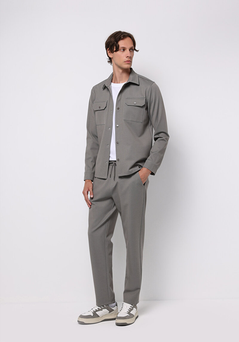 Imagine a Pantaloni De Trening De Barbati Maro Regular Fit Cl1075371