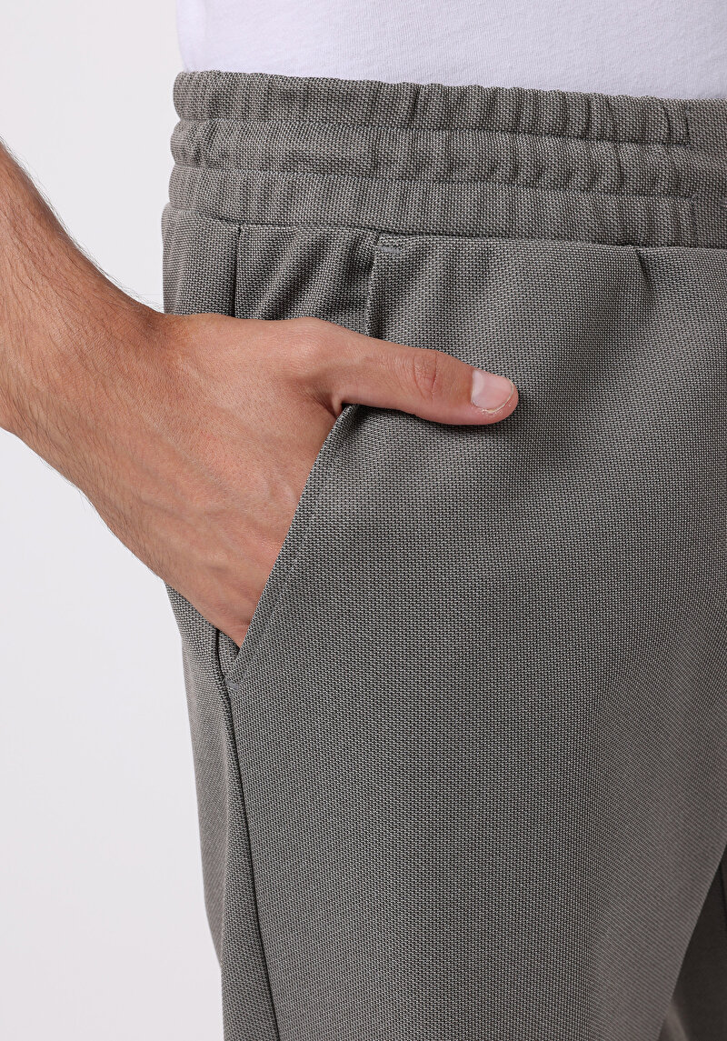 Afișați detalii pentru Pantaloni De Trening De Barbati Maro Regular Fit  Cl1075371