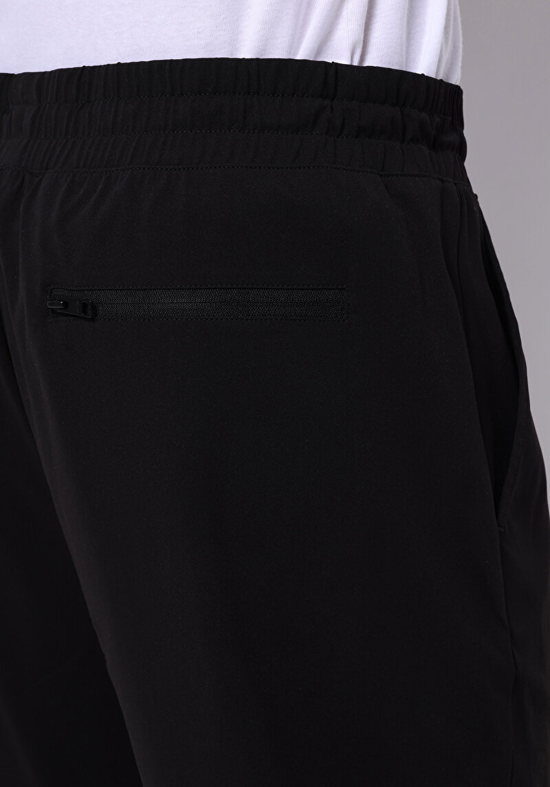 Afișați detalii pentru Pantaloni De Trening De Barbati Negru Slim Fit  Cl1076166