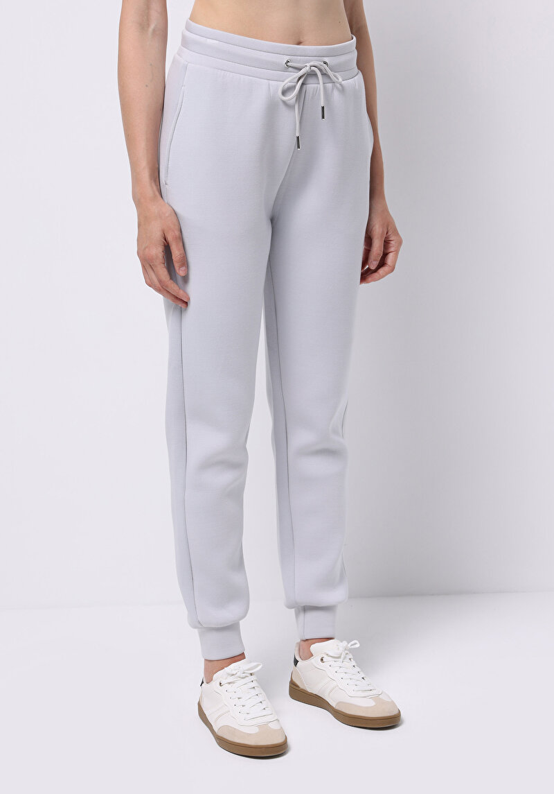 Imagine a Pantaloni De Trening De Dama Regular Fit Cl1075632