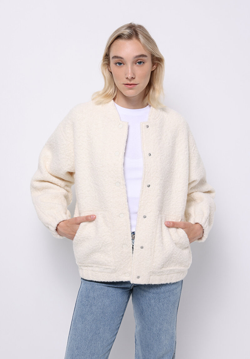 Imagine a Jacheta De Dama Ecru Regular Fit  Cl1076096