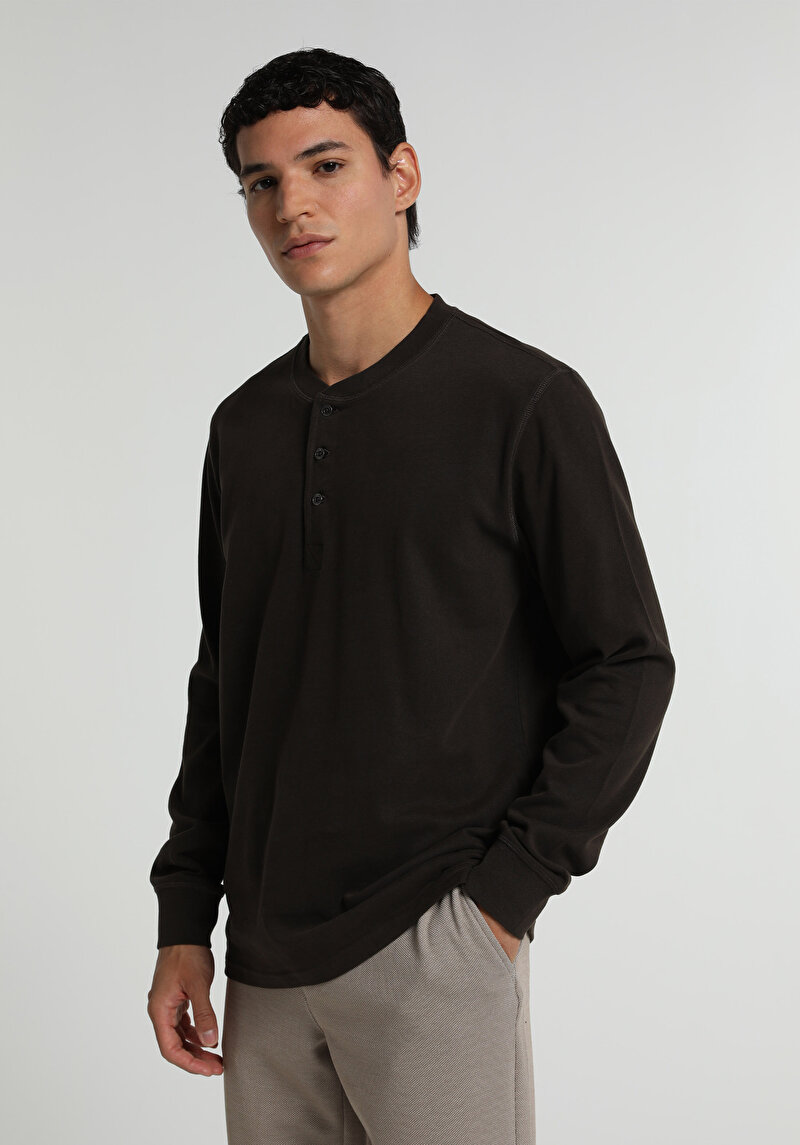Imagine a Tricou Cu Maneca Lunga De Barbati Maro Slim Fit Cl1065875