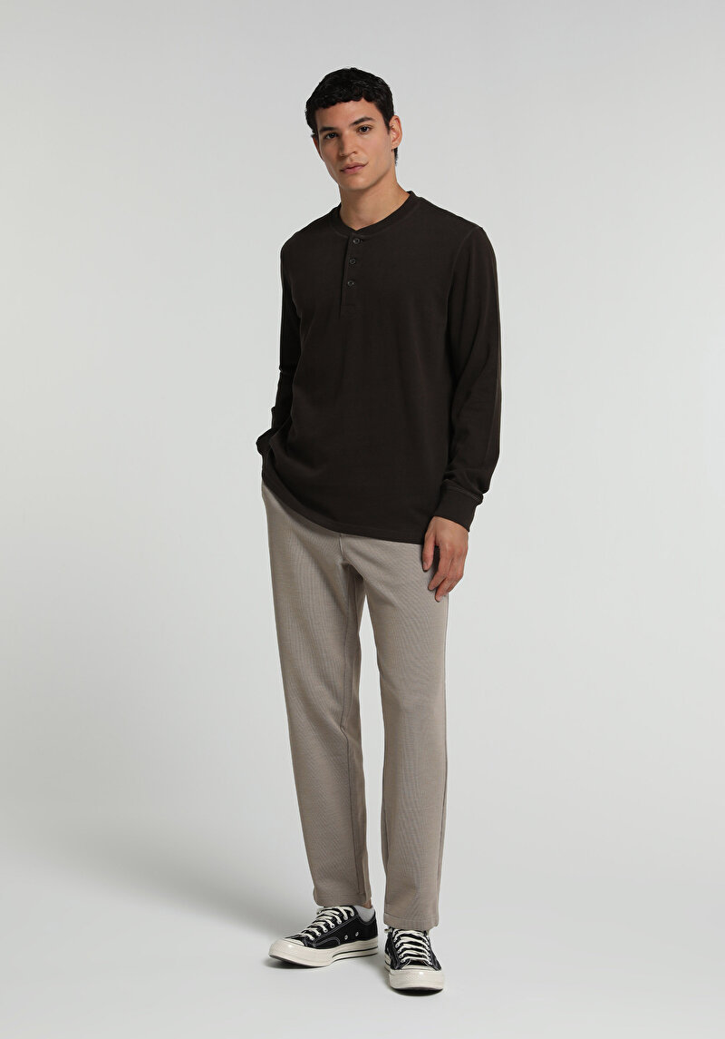 Imagine a Tricou Cu Maneca Lunga De Barbati Maro Slim Fit Cl1065875