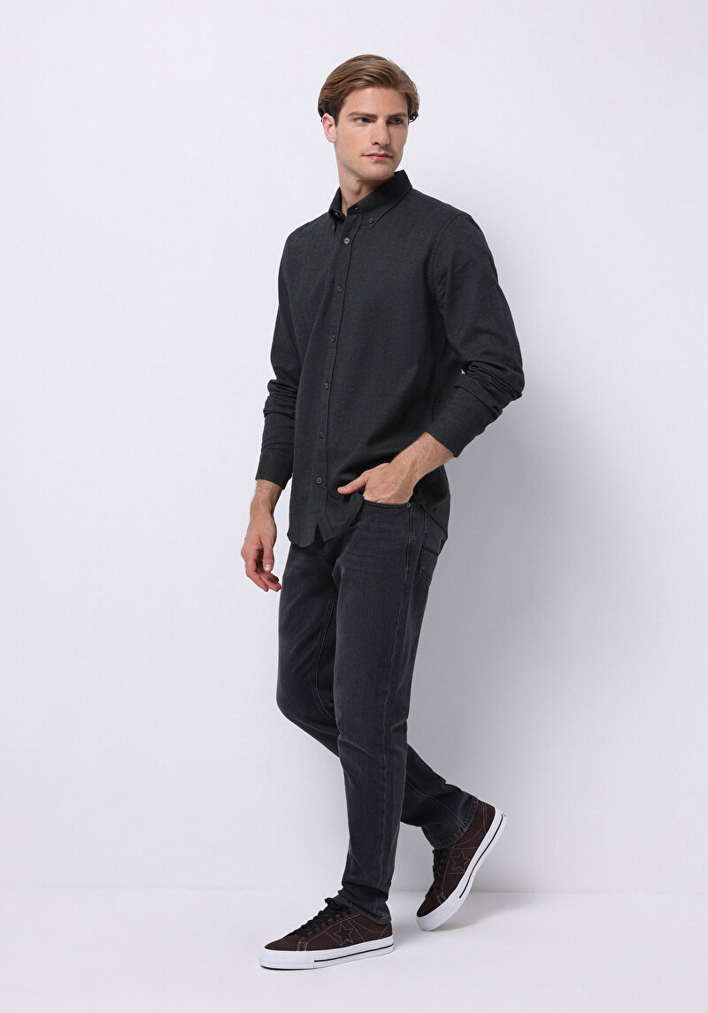 Imagine a Camasa Cu Maneca Lunga De Barbati Kaki Regular Fit Cl1070811