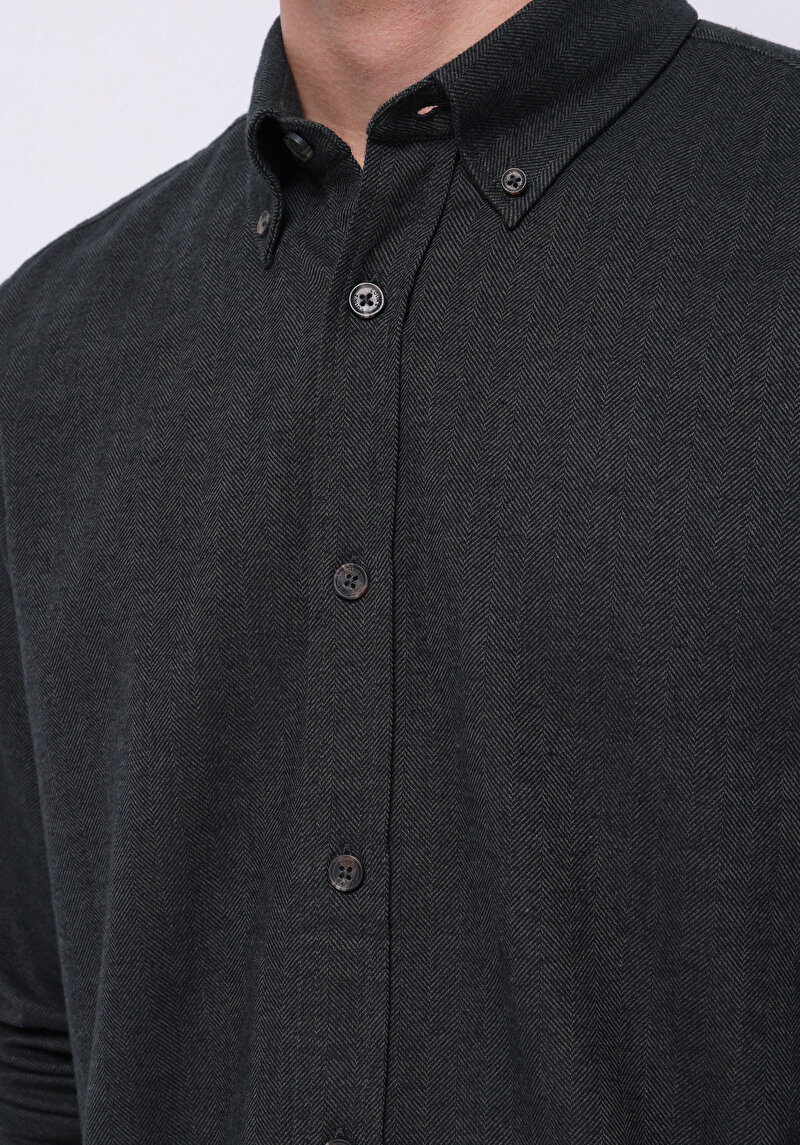 Imagine a Camasa Cu Maneca Lunga De Barbati Kaki Regular Fit Cl1070811