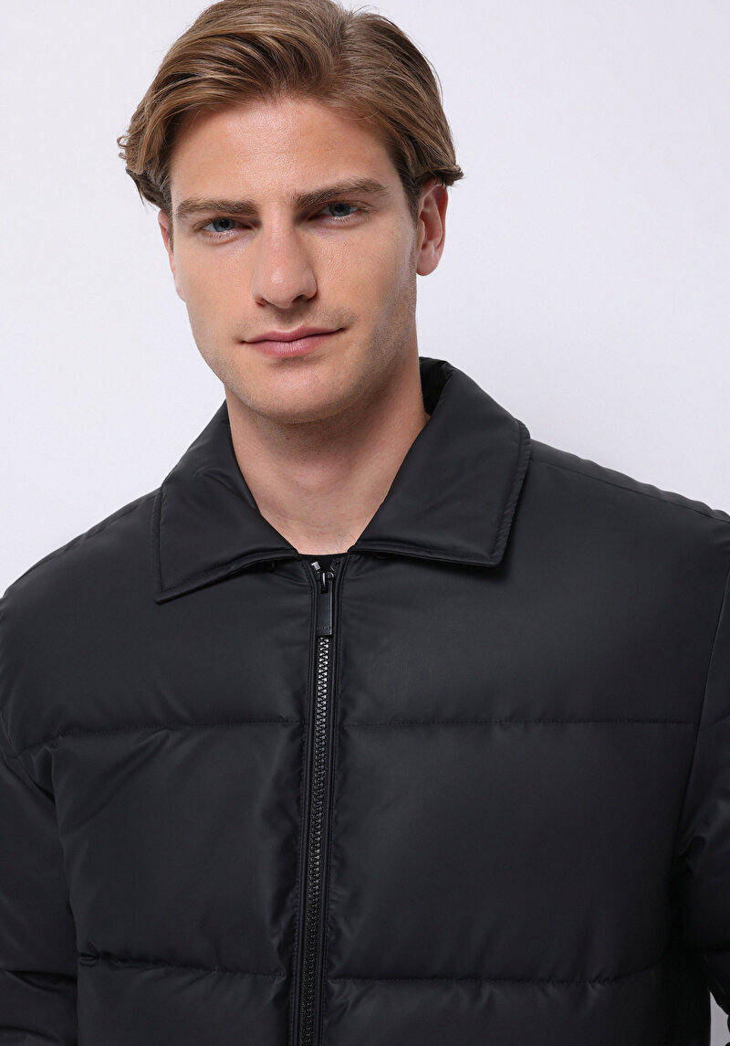 Afișați detalii pentru Jacheta De Barbati Negru Regular Fit  Cl1076201