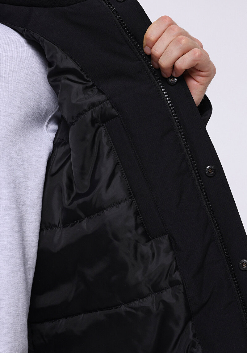 Afișați detalii pentru Jacheta De Barbati Negru Regular Fit  Cl1076382