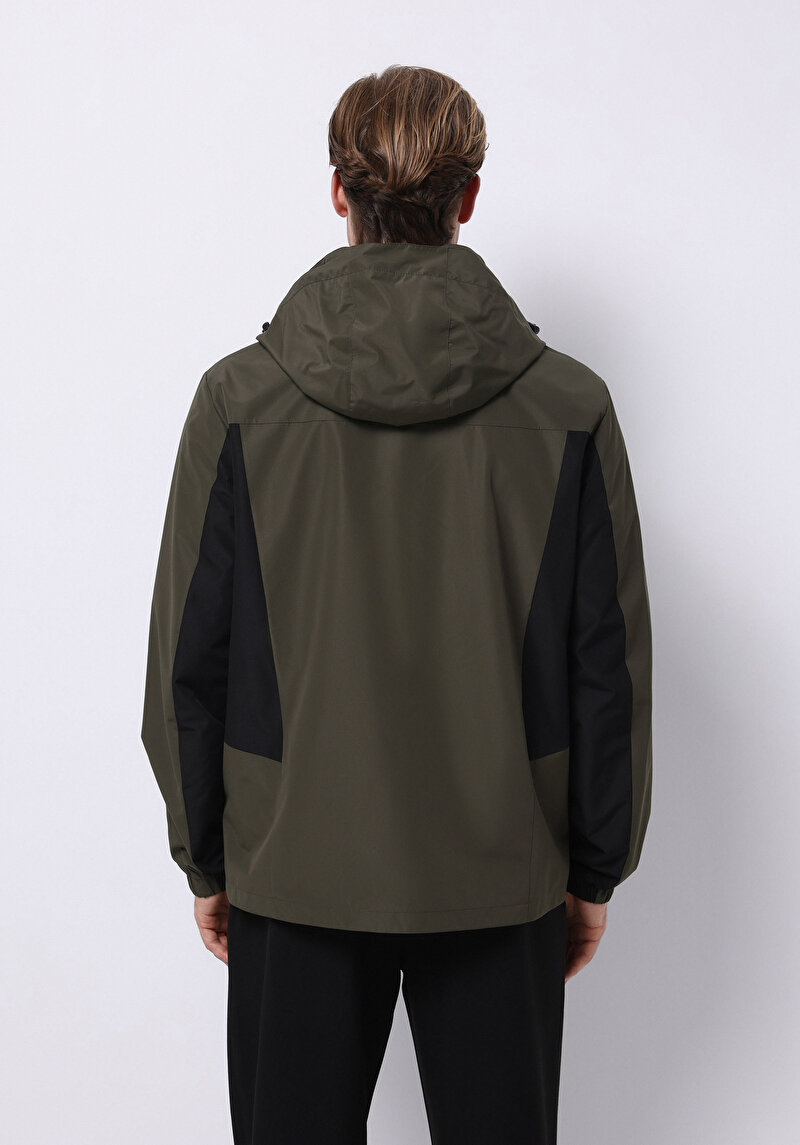 Imagine a Jacheta De Ploaıe De Barbati Kaki Regular Fit Cl1076536