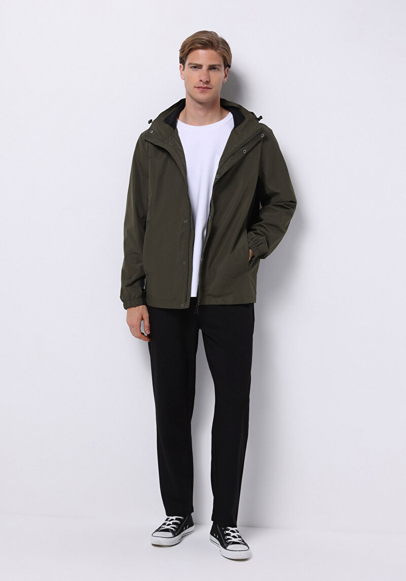 Imagine a Jacheta De Ploaıe De Barbati Kaki Regular Fit Cl1076536