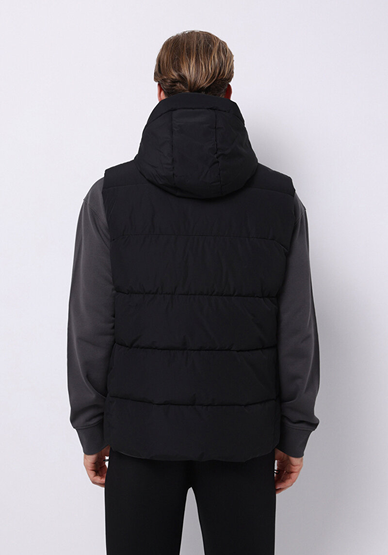 Afișați detalii pentru Vesta De Barbati Negru Slim Fit  Cl1076538