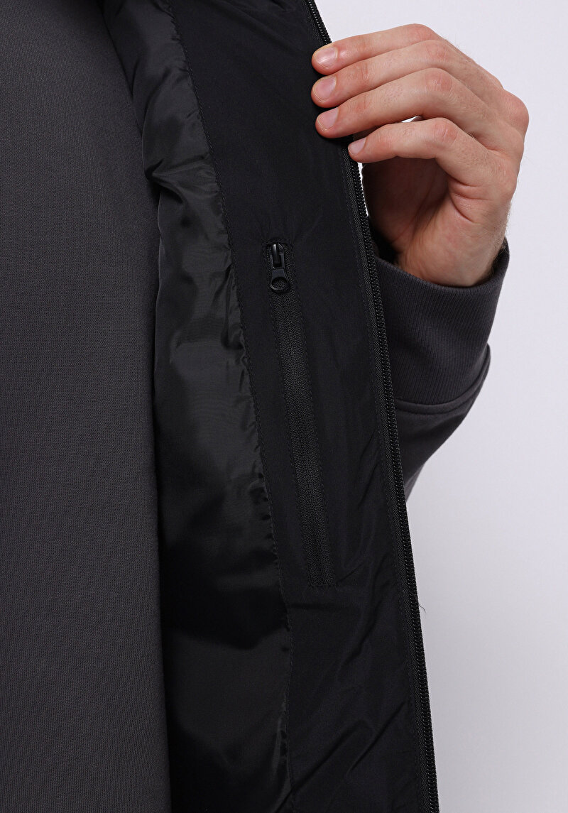 Afișați detalii pentru Vesta De Barbati Negru Slim Fit  Cl1076538