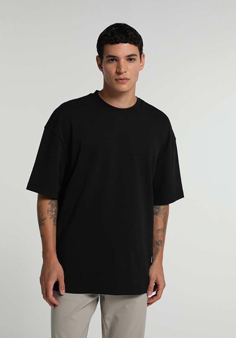 Imagine a Tricou Cu Maneca Scurta De Barbati Negru Oversize Fit Cl1076602