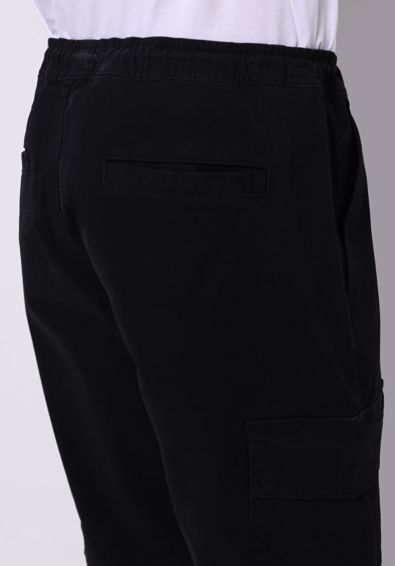 Afișați detalii pentru Pantaloni De Barbati Negru Cargo Fit  Cl1075639