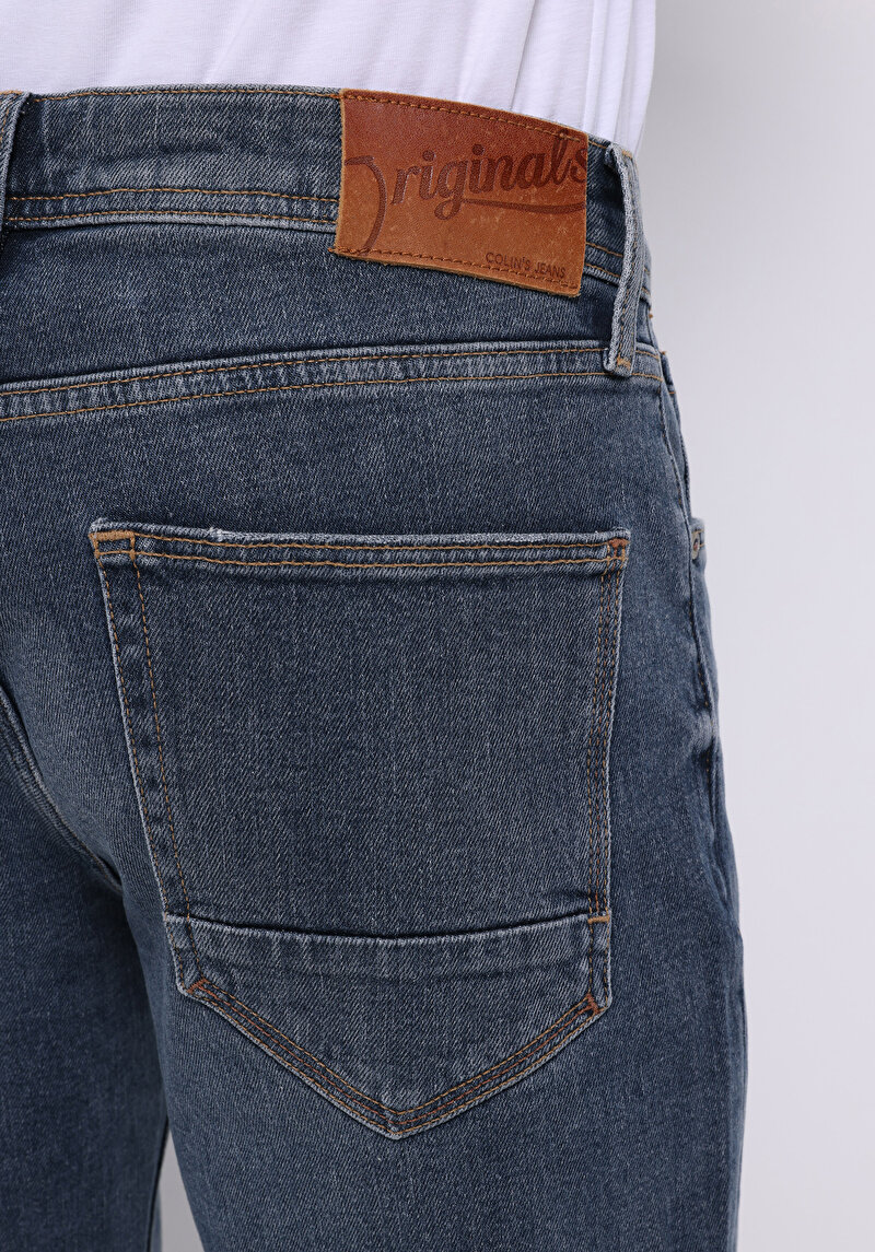 Afișați detalii pentru Pantaloni De Barbati Albastru Straight Fit 044 Karl Cl1076167