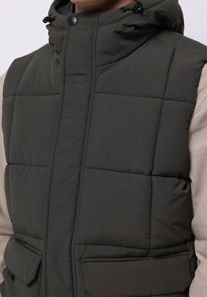 Afișați detalii pentru Vesta De Barbati Kaki Regular Fit  Cl1076195