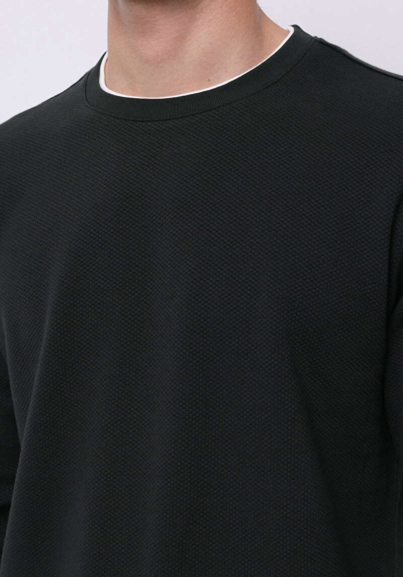 Imagine a Tricou Cu Maneca Lunga De Barbati Kaki Regular Fit Cl1076433