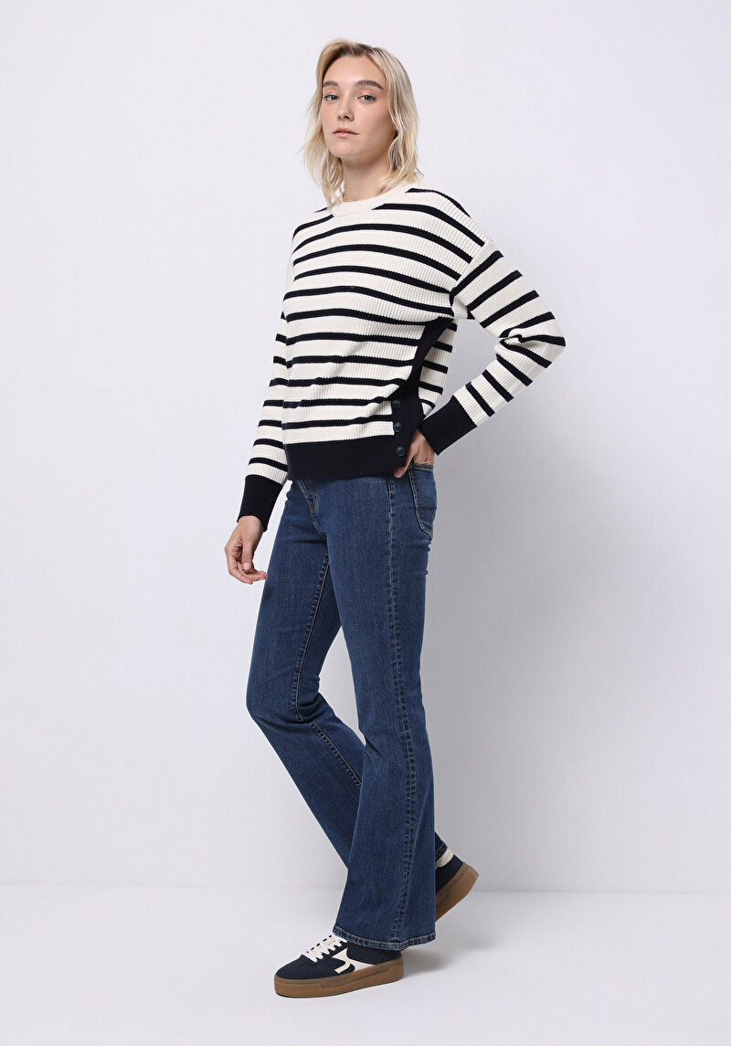 Imagine a Pulover De Dama Alb Regular Fit Cl1075634