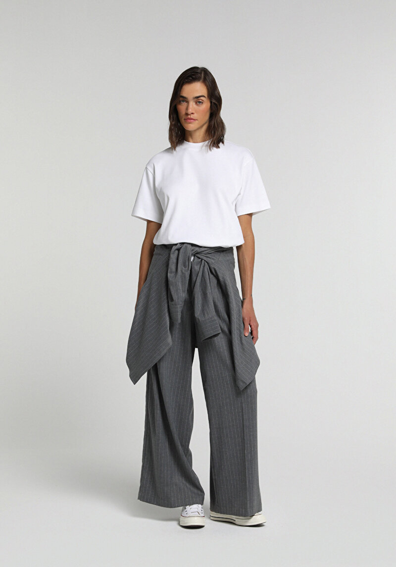 Imagine a Tricou Cu Maneca Scurta De Dama Alb Regular Fit Cl1076097