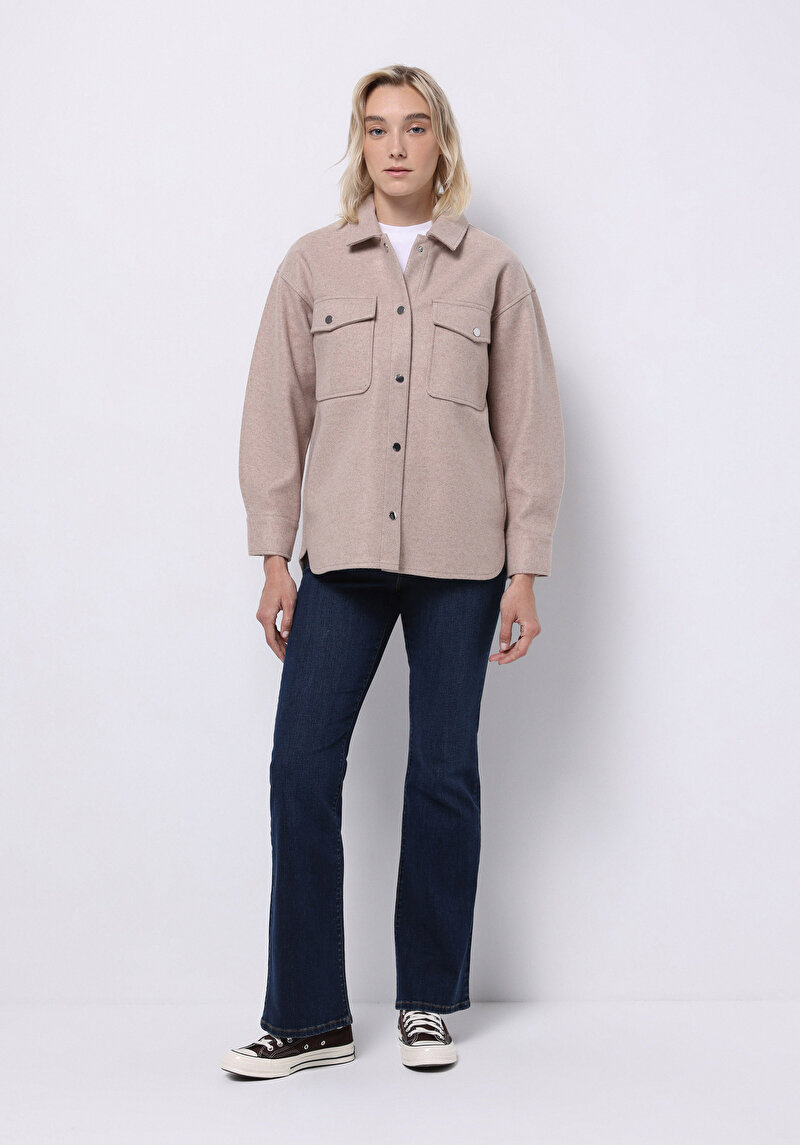 Imagine a Camasa Cu Maneca Lunga De Dama Bej Regular Fit Cl1076427