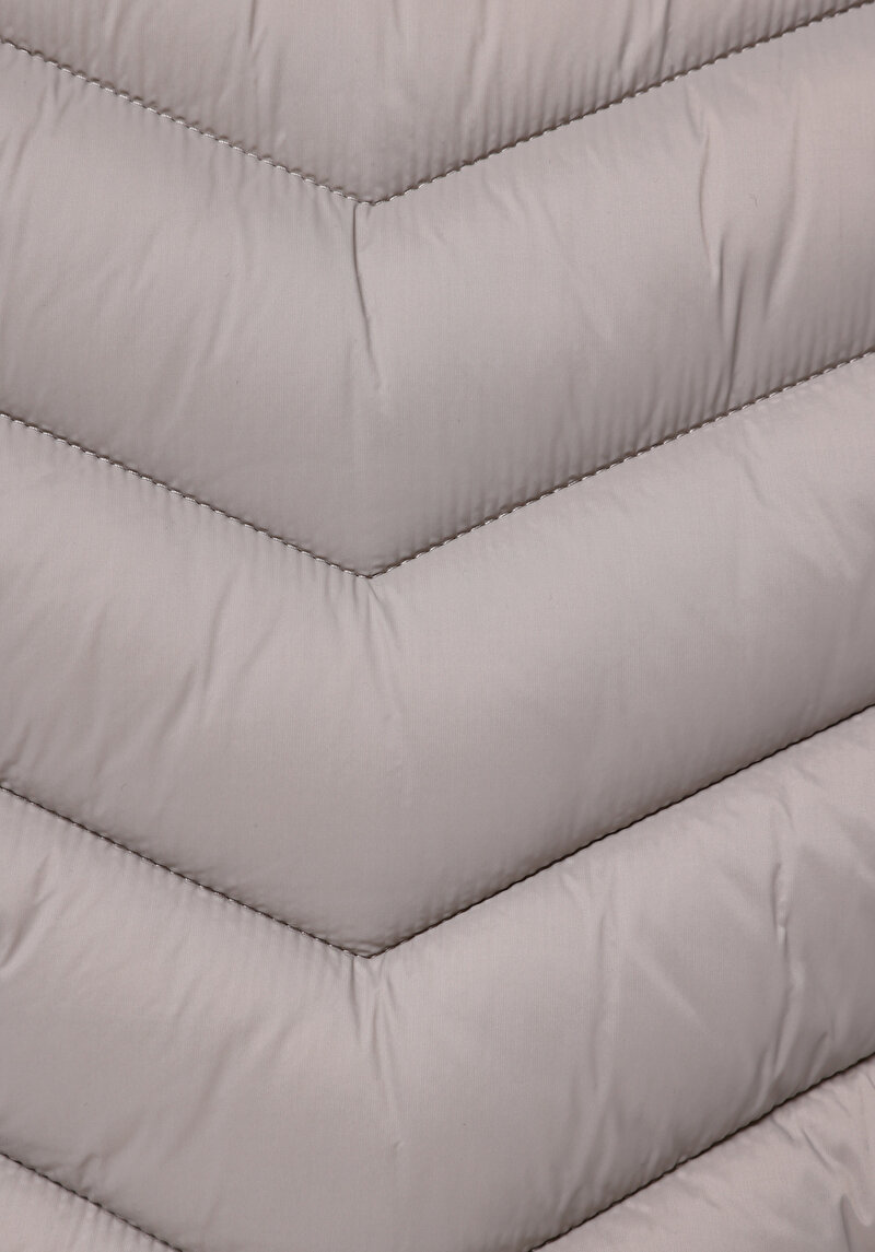 Afișați detalii pentru Vesta De Barbati Bej Slim Fit  Cl1071238