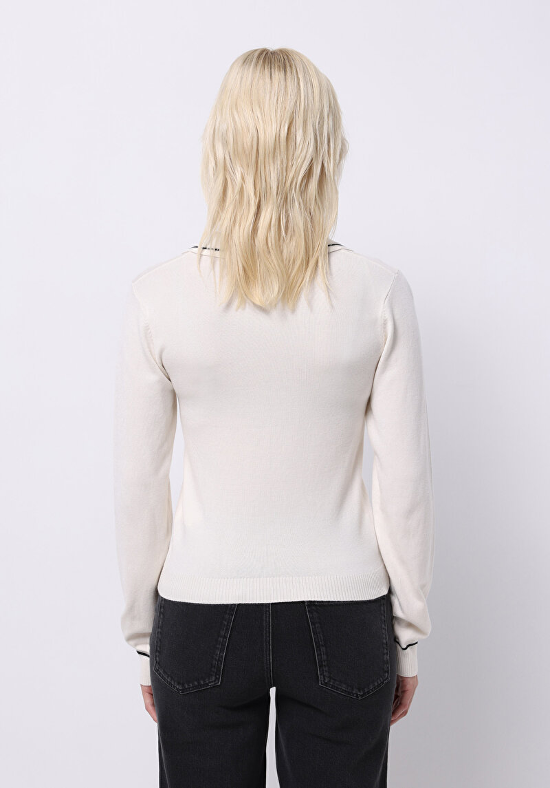 Afișați detalii pentru Pulover De Dama Alb Slim Fit  Cl1076351