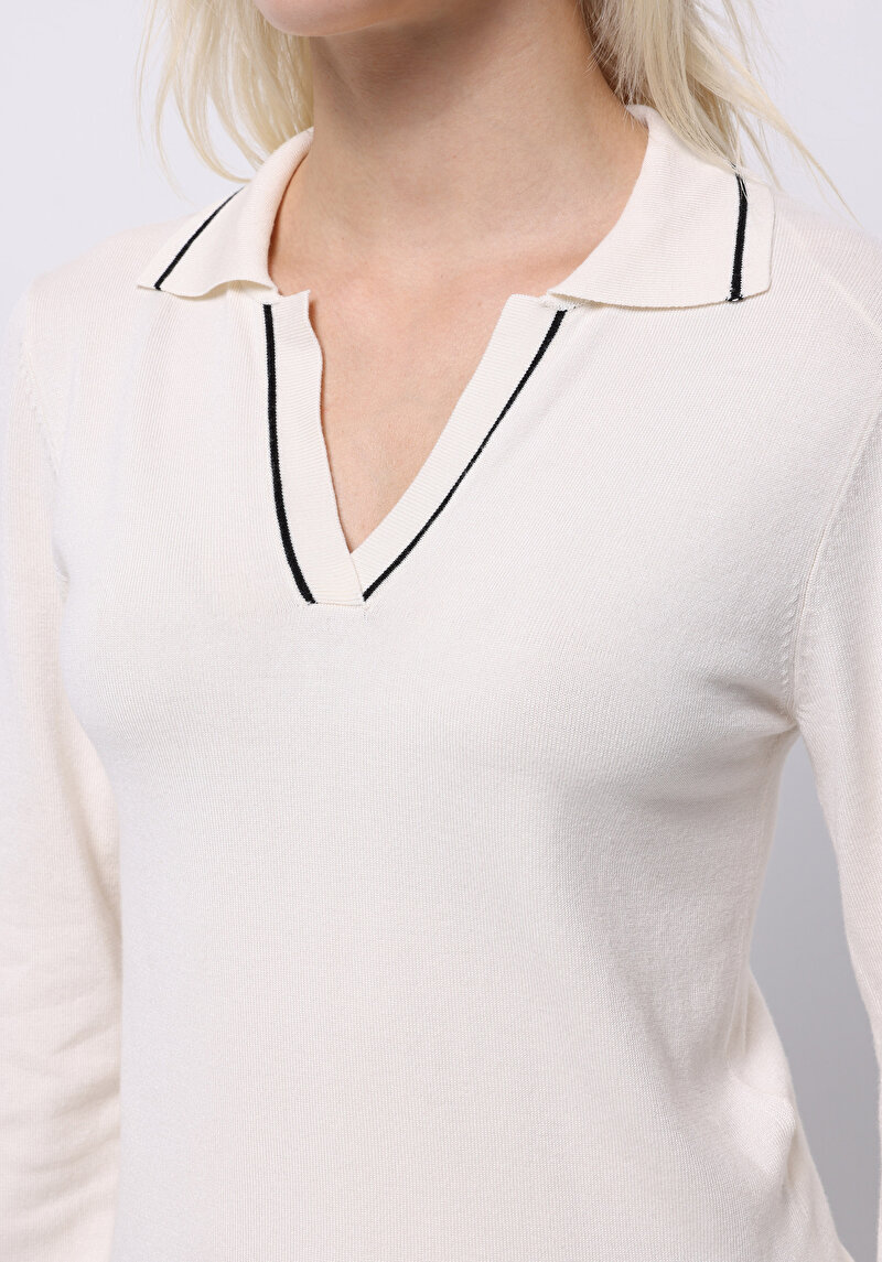 Afișați detalii pentru Pulover De Dama Alb Slim Fit  Cl1076351