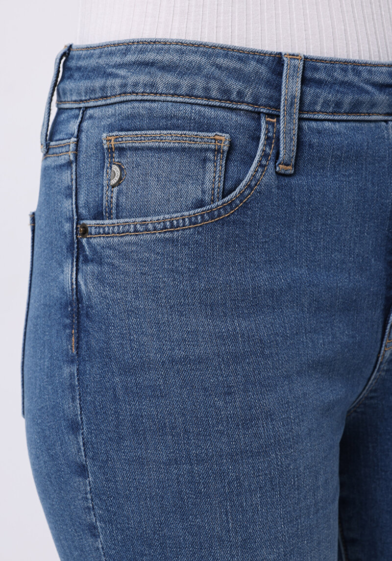 Afișați detalii pentru Pantaloni De Dama Albastru Deschis Slim Fit  Cl1076569