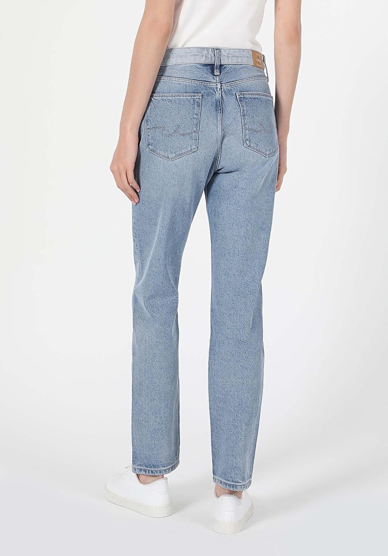 Afișați detalii pentru Pantaloni De Dama Denim Boyfriend Fit 893 Julia Cl1059319