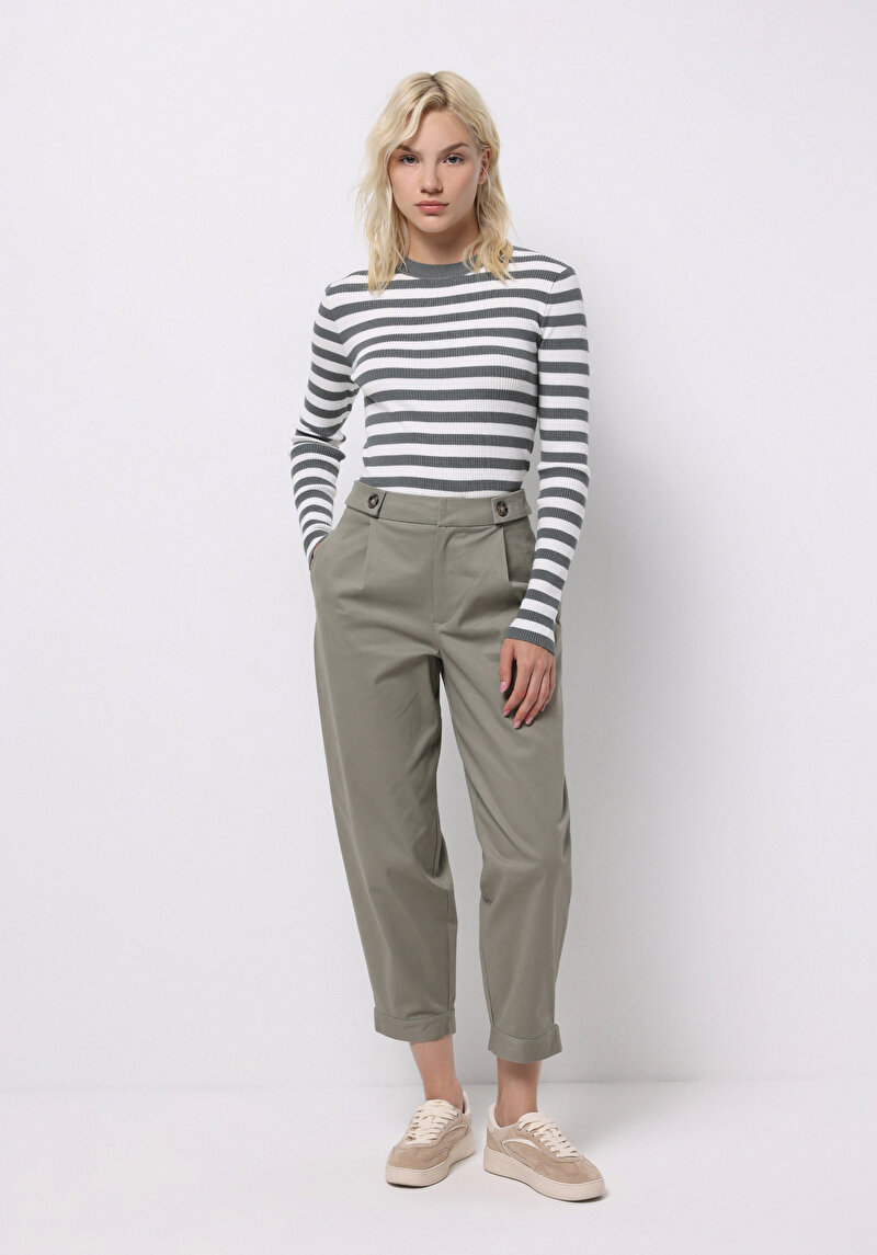 Imagine a Pantaloni De Dama Verde Regular Fit Cl1075593