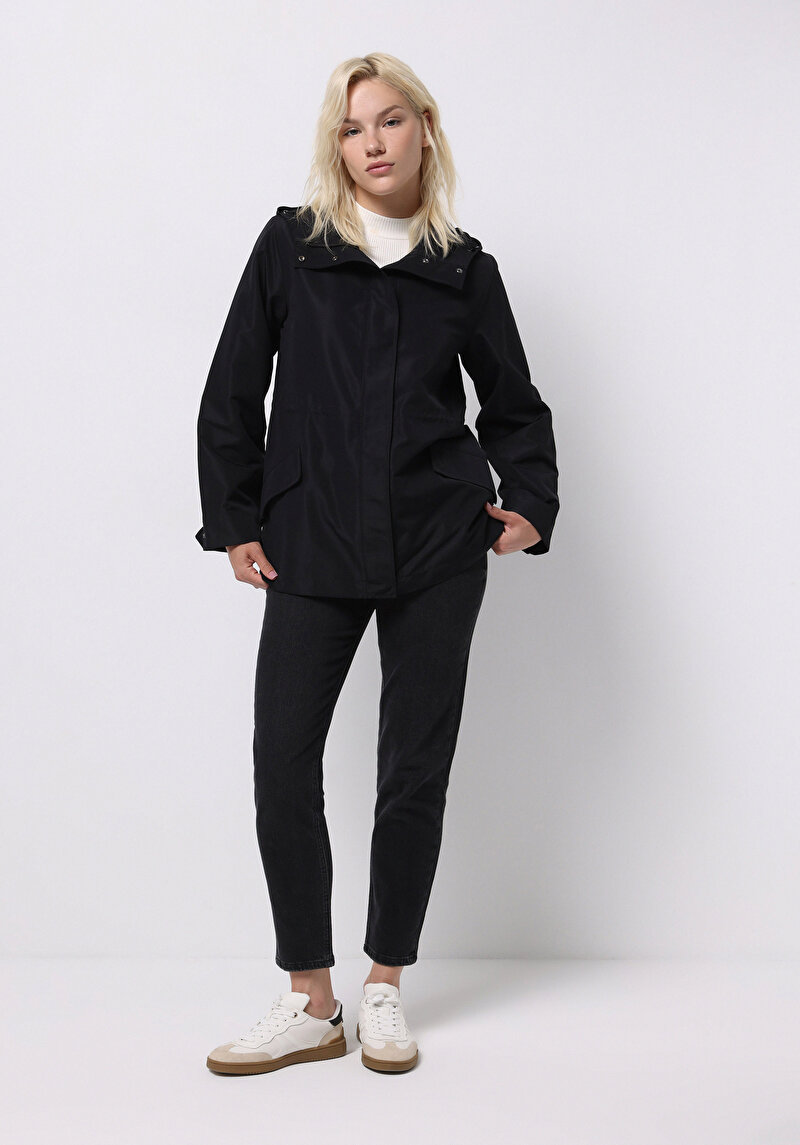 Imagine a Jacheta De Ploaıe De Dama Negru Regular Fit Cl1075673