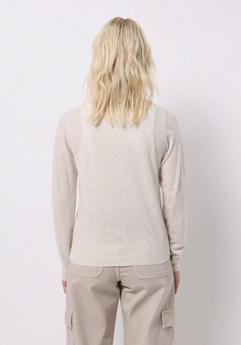 Imagine a Pulover De Dama Ecru Slim Fit Cl1075730