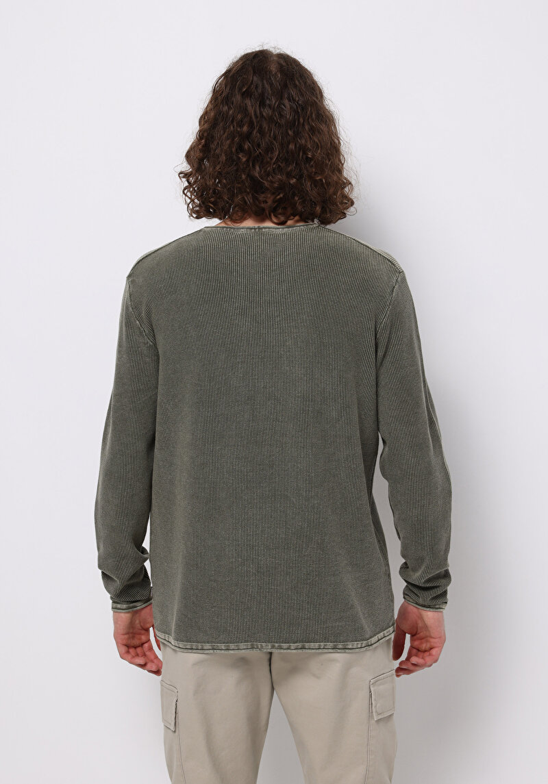 Imagine a Pulover De Barbati Kaki Regular Fit Cl1076274