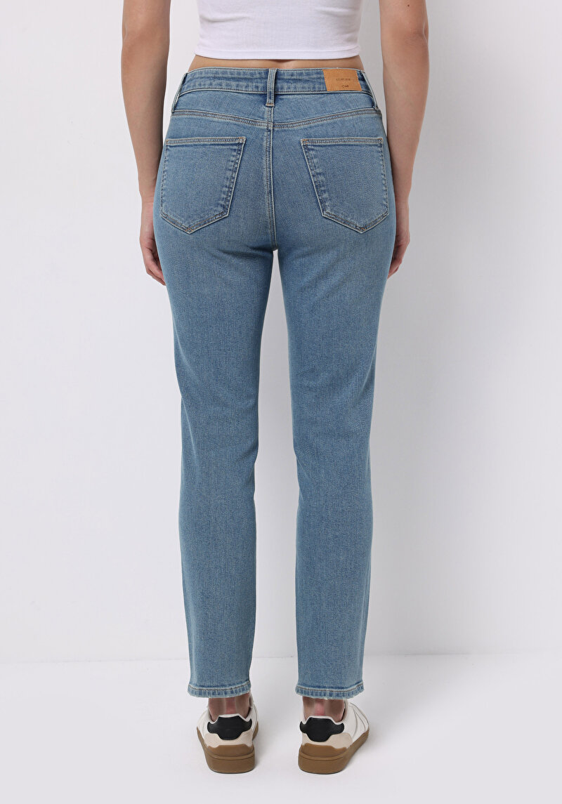 Afișați detalii pentru Pantaloni De Dama Albastru Slim Fit 703 Carla Cl1076571