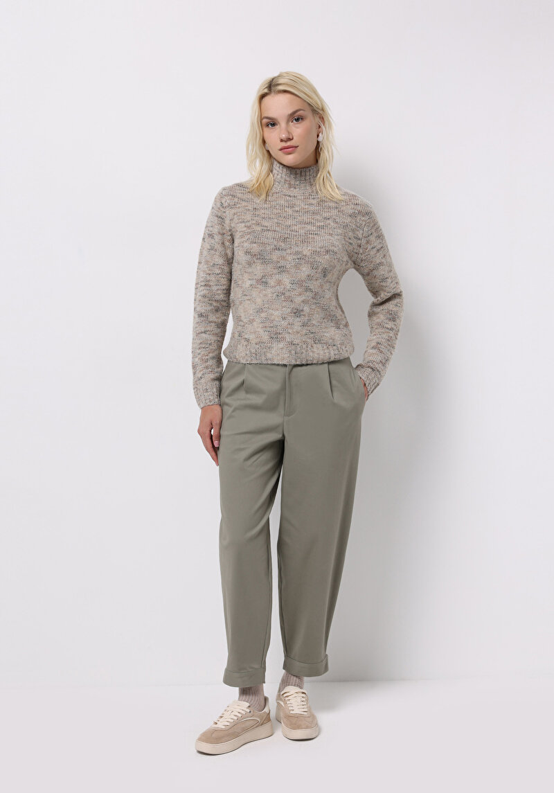 Afișați detalii pentru Pulover De Dama Bej Slim Fit  Cl1076811