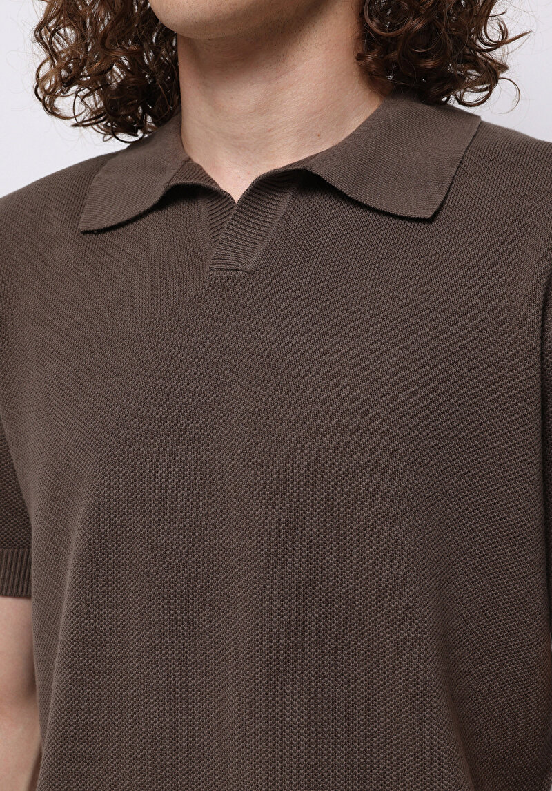 Afișați detalii pentru Pulover Cu Mâneci Scurte De Barbati Bej Regular Fit  Cl1075916