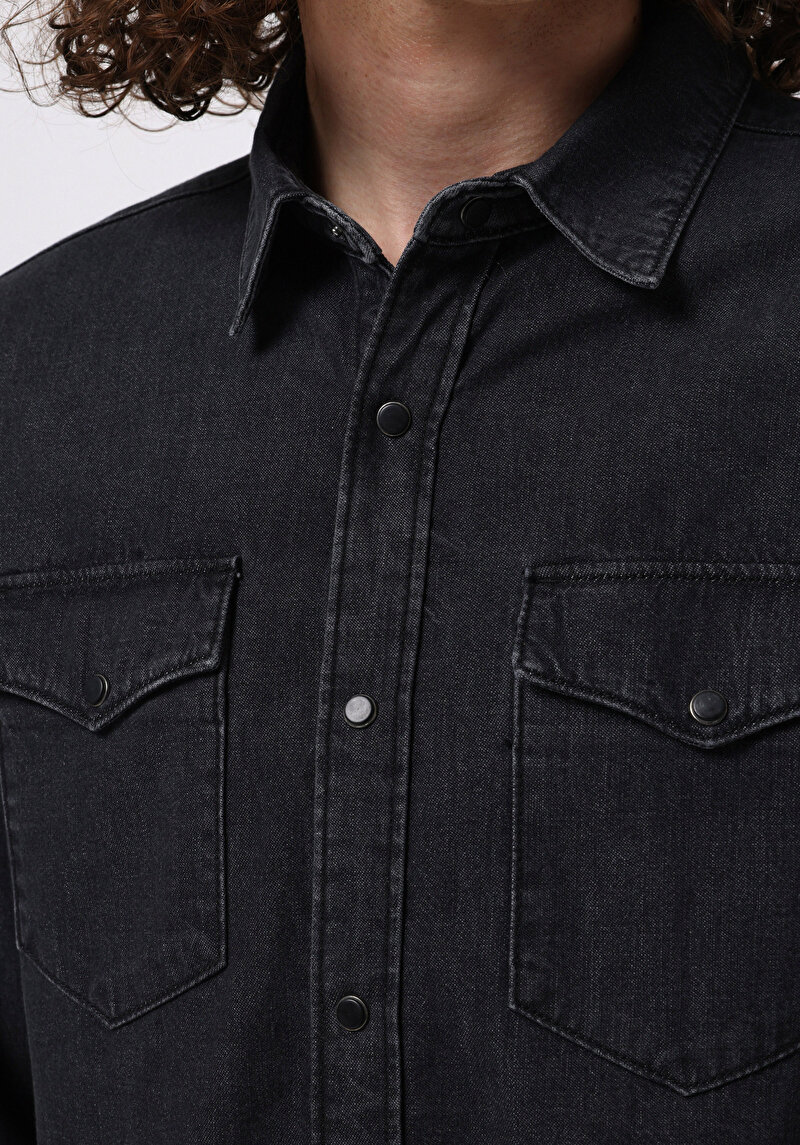 Imagine a Camasa Cu Maneca Lunga De Barbati Negru Regular Fit Cl1076175