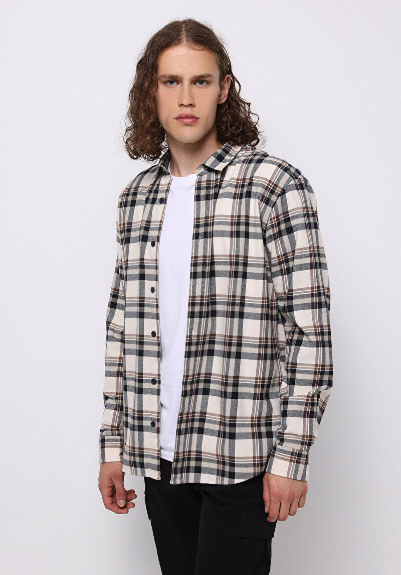 Imagine a Camasa Cu Maneca Lunga De Barbati Ecru Regular Fit  Cl1076507