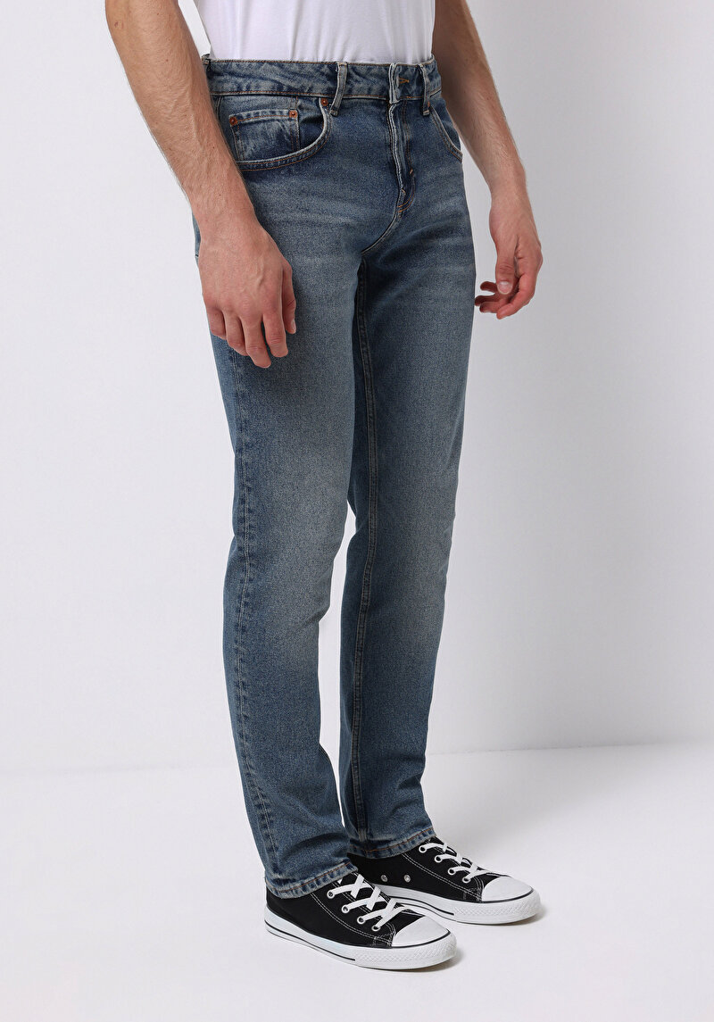 Afișați detalii pentru Pantaloni De Barbati Albastru Straight Fit 044 Karl Cl1076792