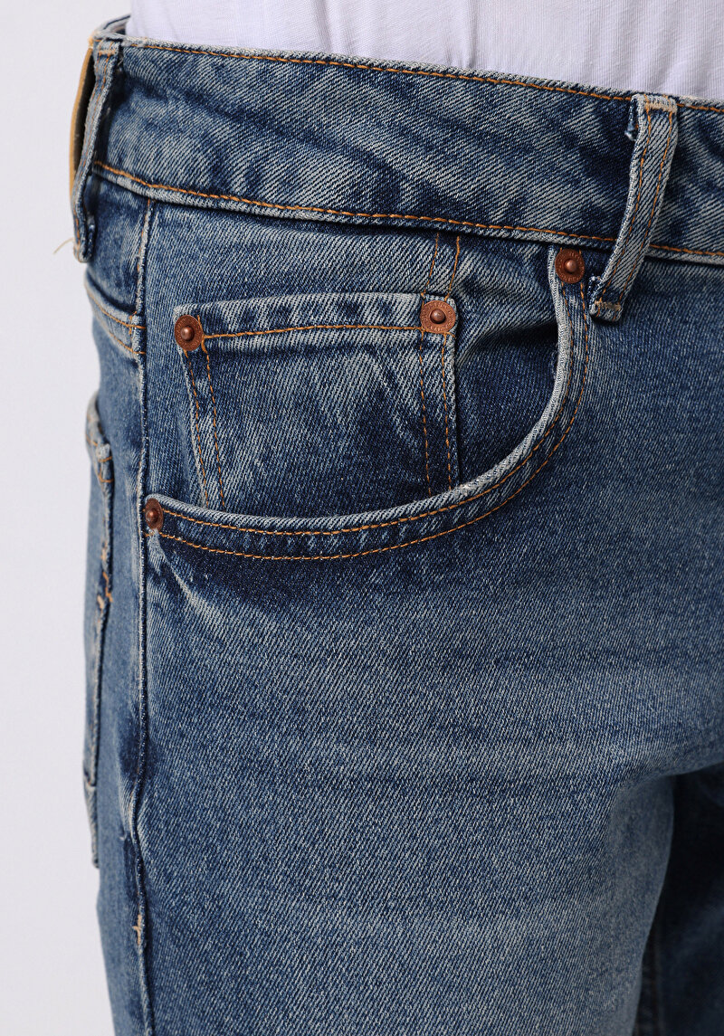 Afișați detalii pentru Pantaloni De Barbati Albastru Straight Fit 044 Karl Cl1076792