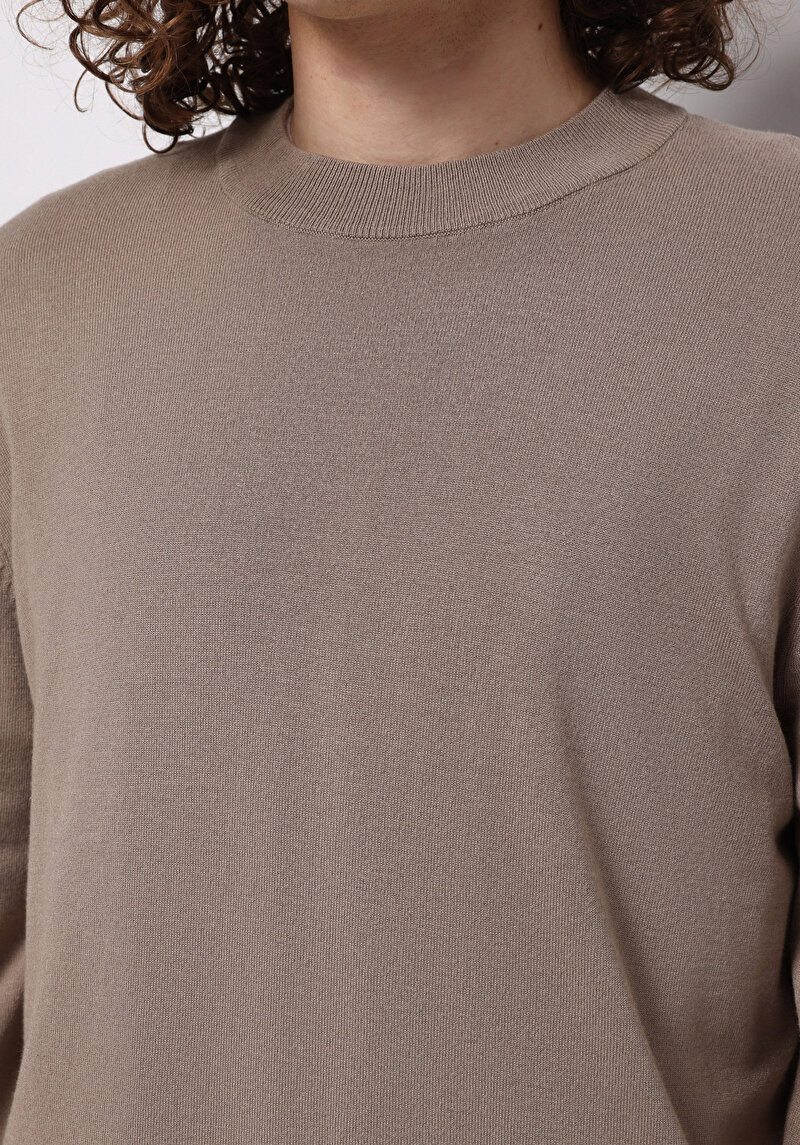 Imagine a Pulover De Barbati Bej Regular Fit Cl1076884