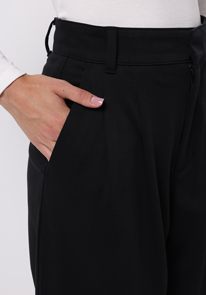 Afișați detalii pentru Pantaloni De Dama Negru Regular Fit  Cl1075603