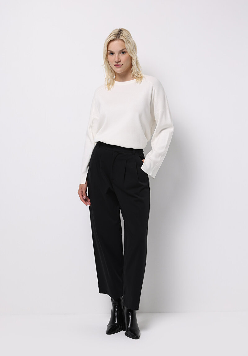 Imagine a Pulover De Dama Alb Relaxed Fit Cl1075626