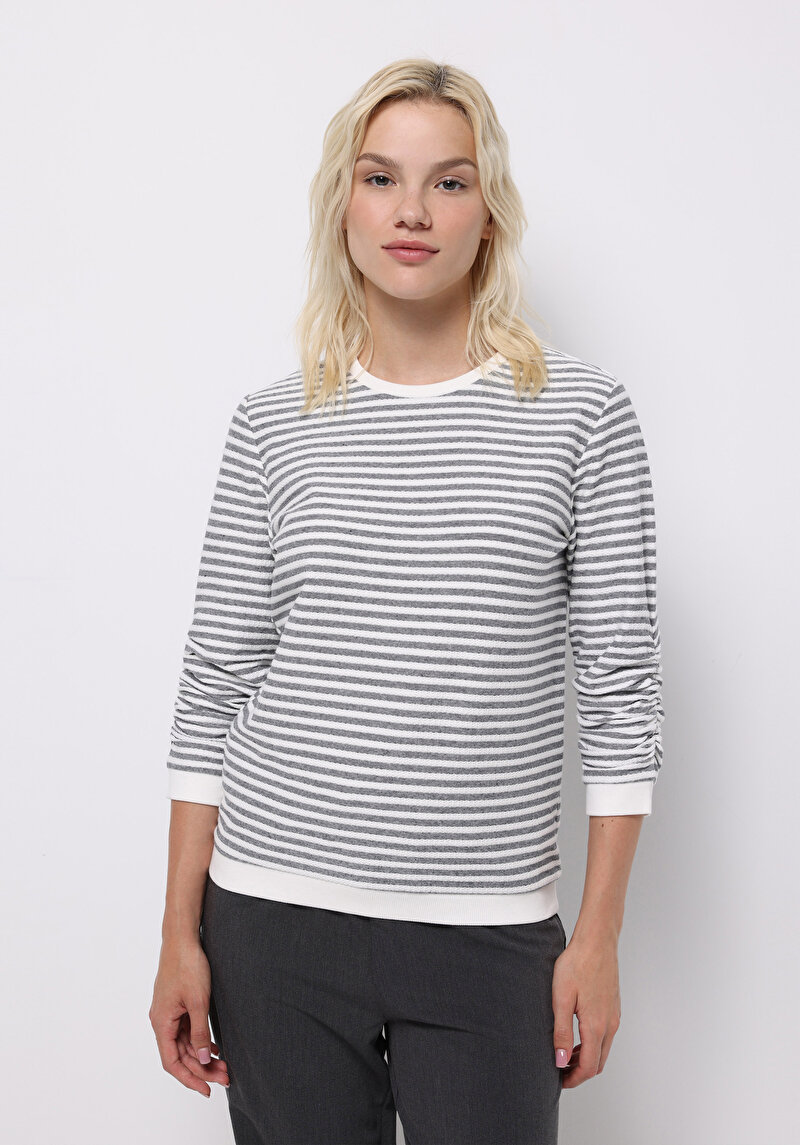 Imagine a Hanorac / Bluza De Dama Alb Regular Fit Cl1075997